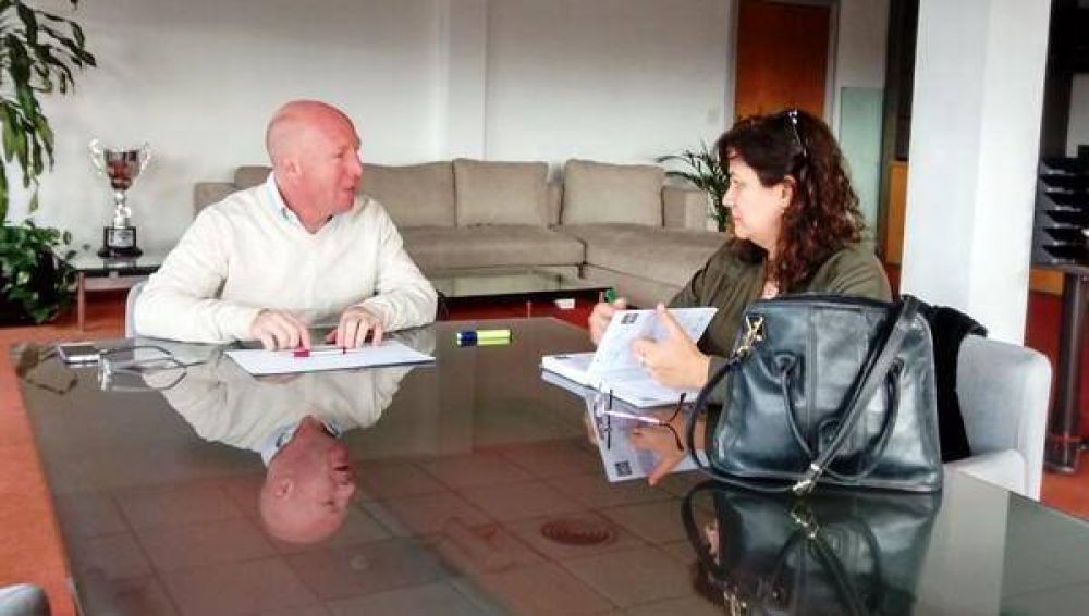 Obras de Nacin en Acha: Leher acusa a municipio