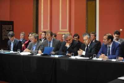Bordet valor� el pacto fiscal: 