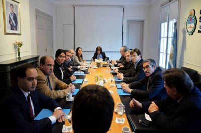 Conforman un comit� de lucha contra el narcotr�fico