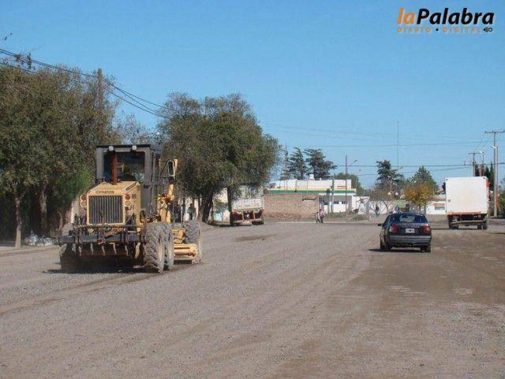 Contina el arreglo de las calles de ripio de Carmen de Patagones