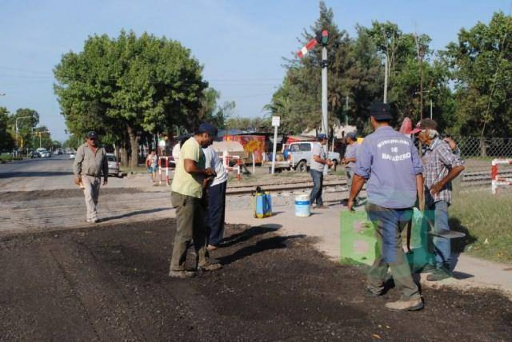 Esta semana se realiza la obra del paso a nivel de calle San Mart�n