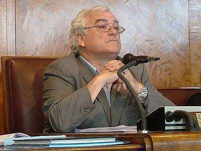 Carasatorre asegur� que la oposici�n "s�lo busca un objetivo pol�tico"