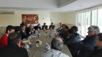 Cambiemos y Compromiso con San Juan se reunieron con Adr�an Parez