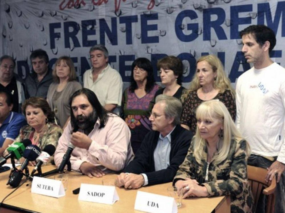 Gremios docentes culminaron el paro y volver�n a la huelga el jueves 11