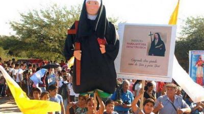 Con un campamento, los j�venes enaltecer�n a Mama Antula