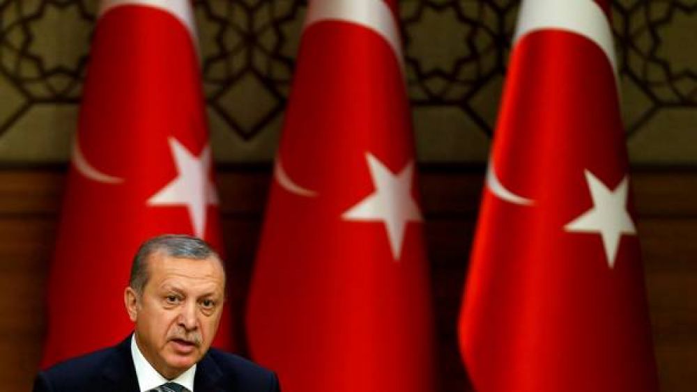 La purga en Turquía le toca ahora a los médicos
