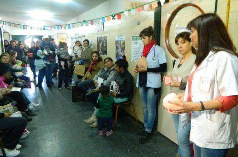 Con charlas, concientizan sobre la lactancia materna