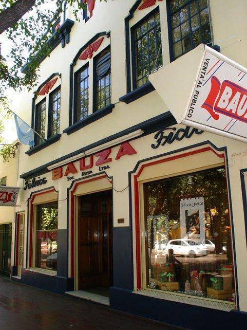 Crisis econ�mica: la f�brica de fideos Bauz� despidi� a 16 de 24 empleados