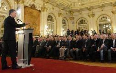Casas homolog� con Naci�n acuerdo para devoluci�n de coparticipaci�n
