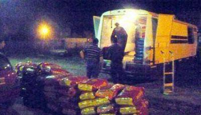 Recuperan un cami�n y parte de la carga robada por piratas del asfalto