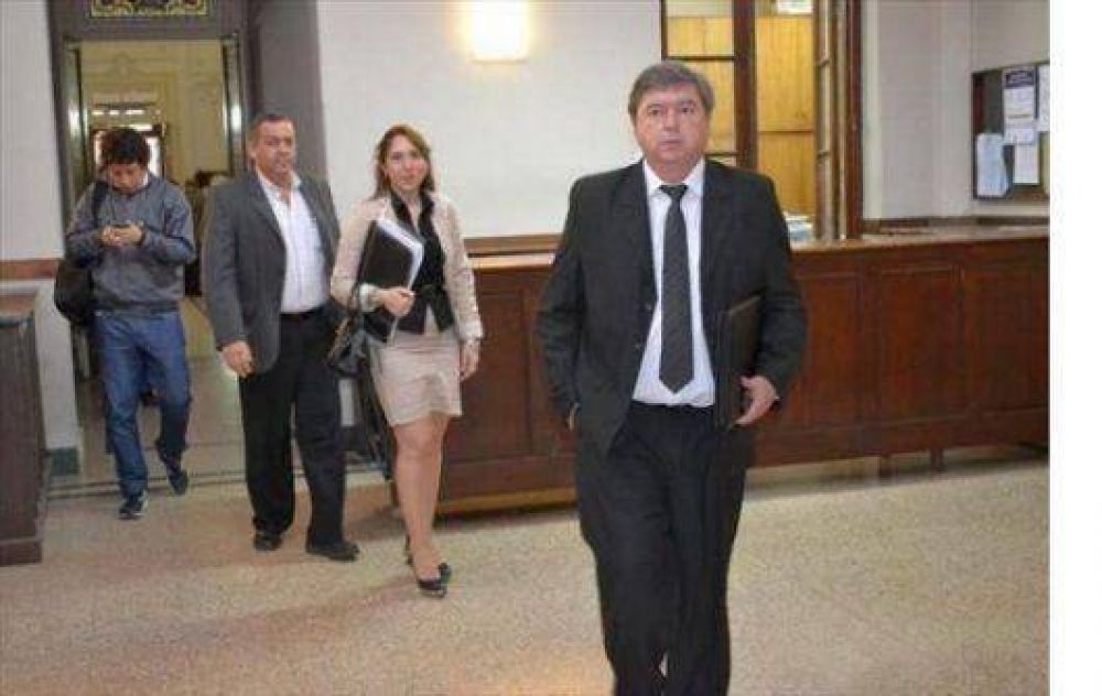 El Municipio pidi� al STJ que el conflicto con el IOSCor se resuelva judicialmente