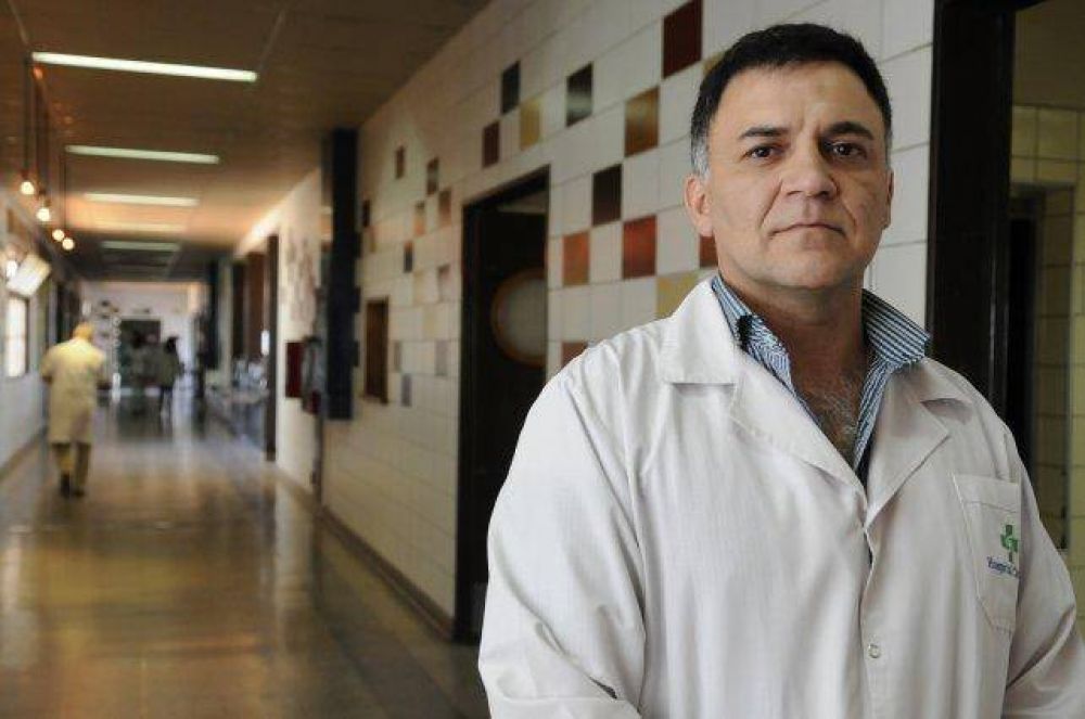 El director del Central confirm� que contrat� a su cu�ada y al esposo en el �rea de bioqu�mica