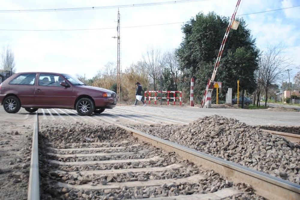 Reparaci�n del paso a nivel San Mart�n: c�mo se debe egresar e ingresar a la ciudad