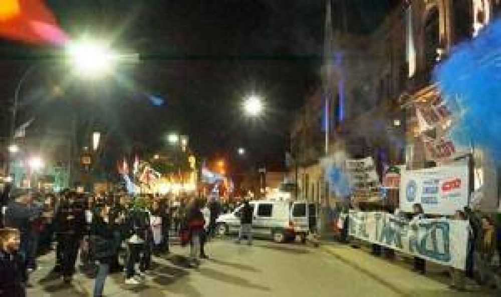 Una multitud reclam� en el segundo 