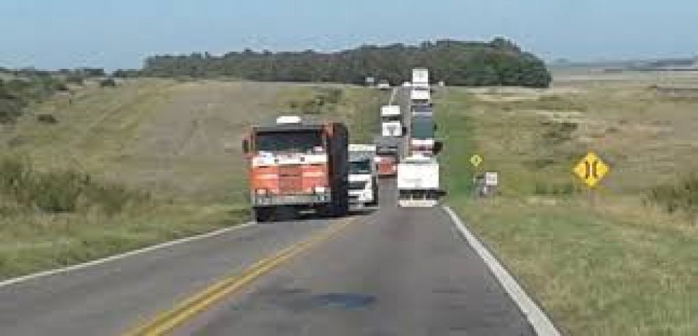 Destinan m�s de $600 millones para repavimentar las rutas 33 y 35
