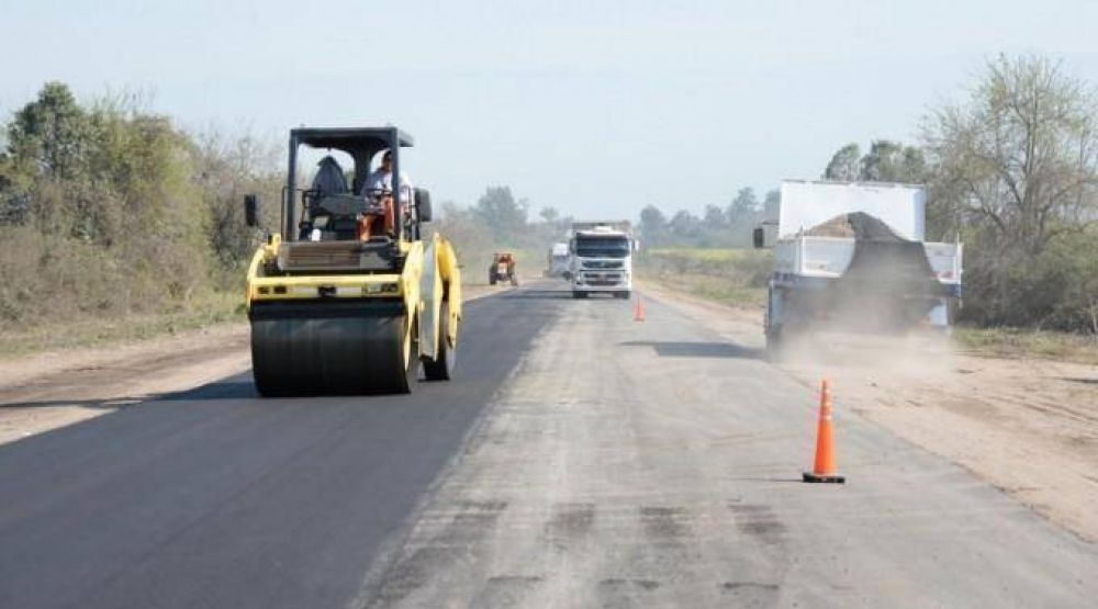 Vialidad trabaja en la recuperaci�n de las rutas de la producci�n