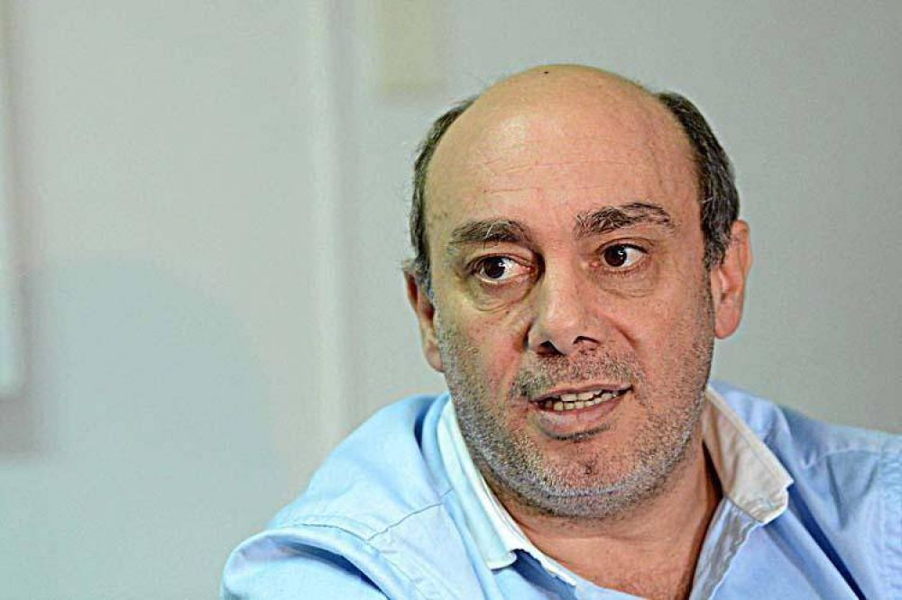 Vicente dijo que se tratar� de pagar los sueldos antes del jueves 18