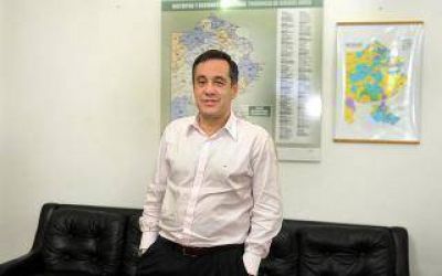 Finocchiaro visitar� escuelas de Dolores y Castelli