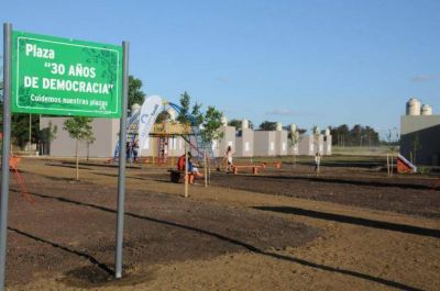 El Municipio afronta una demanda de adjudicatarios de dos casas del barrio Treinta A�os de Democracia