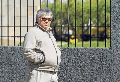 L�zaro B�ez cobr� sobreprecios de un 65%