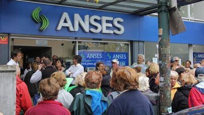 Suben 15% las jubilaciones y la asignaci�n por hijo
