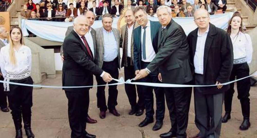 Lifschitz inaugur la 109 Expo Rural de Rafaela y la Regin