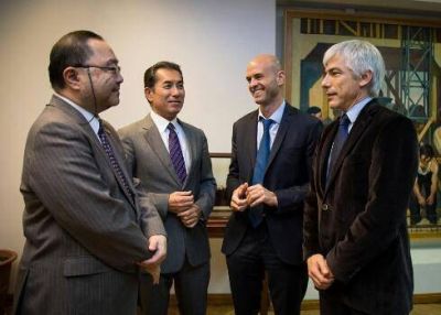 Convenio para dotar a los trenes metropolitanos de frenado autom�tico