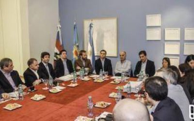 Lan�s: Grindetti y Ritondo encabezaron reuni�n del Consorcio del Conurbano Sur