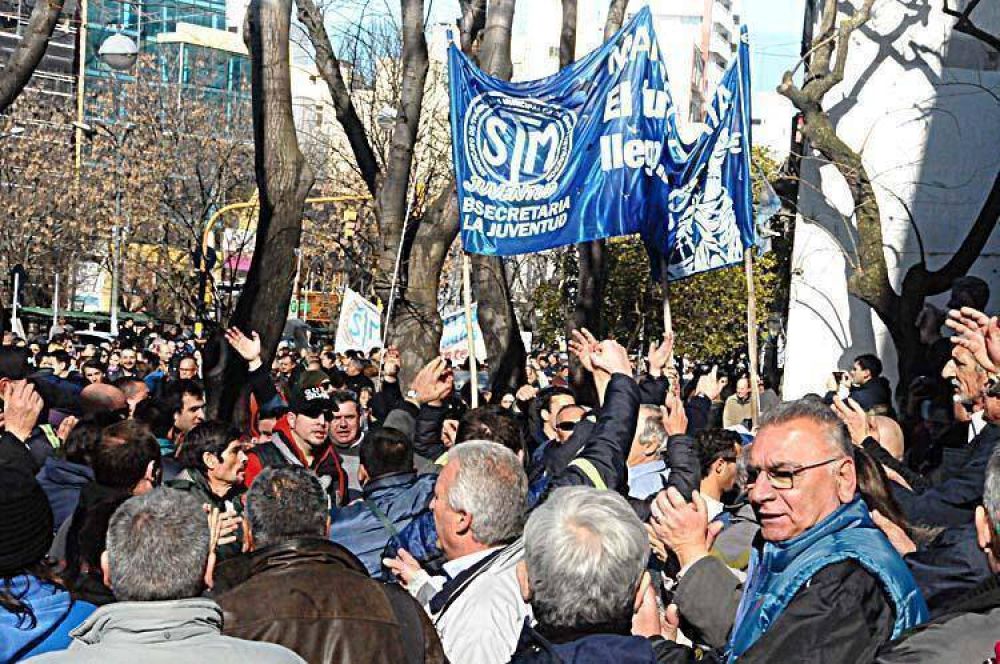 Paro de municipales: �qu� servicios se ver�n afectados este lunes?