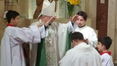 Luciano Faget fue ordenado sacerdote
