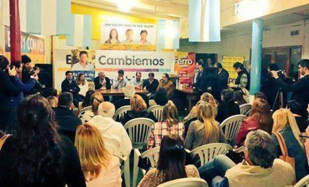 Novedosa forma de recorrer la 4ta Secci�n Electoral de Diputados Provinciales