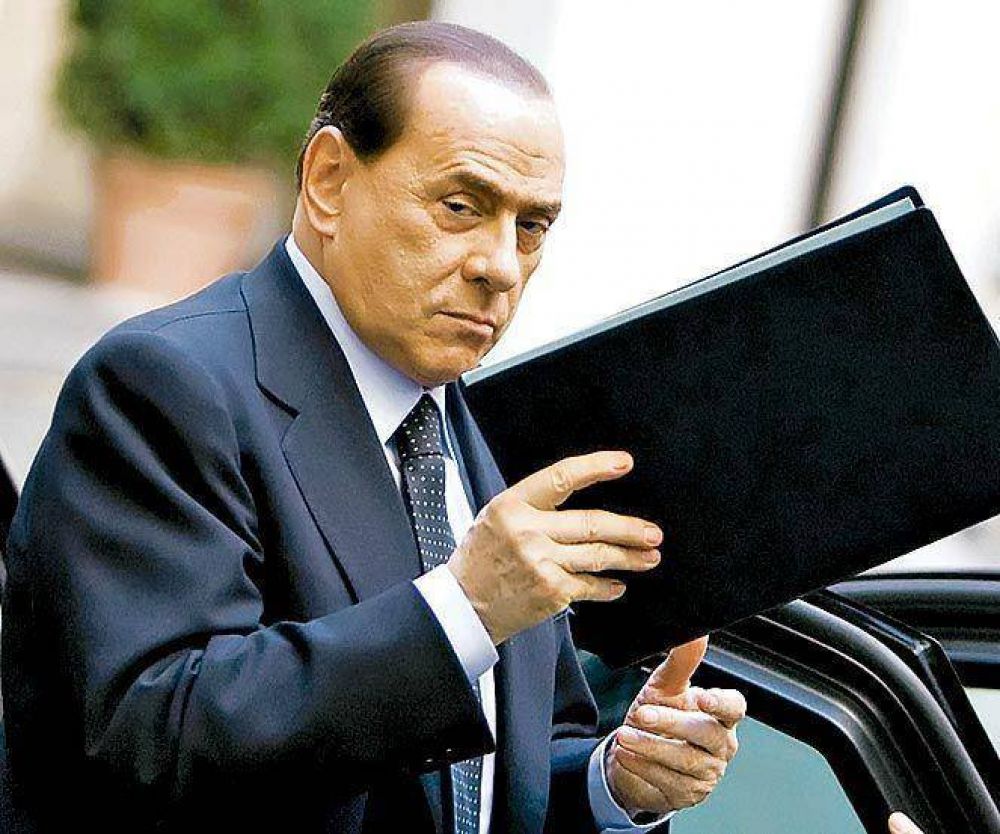 Estalla una crisis entre Berlusconi y el Vaticano, su antiguo aliado.