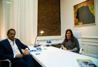 Tras las denuncias por fraude, CFK se reuni� con Scioli