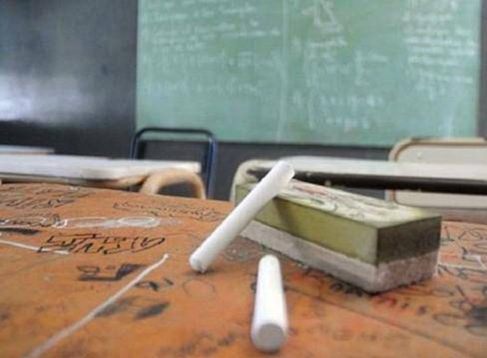 Quieren crear un observatorio para monitorear la calidad educativa de la provincia 