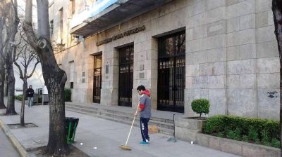 Alto acatamiento al paro de los trabajadores municipales