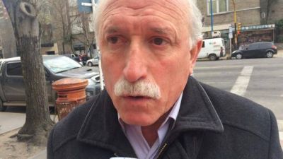 Cuesta: �No hay presencia de Cultura en los barrios, no hay avances�