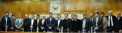 Municipios recibir�n un extra de $100 millones para obras