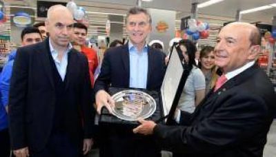 Macri y Larreta, de compras en el nuevo hipermercado Coto