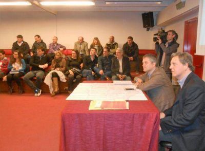 Se realiz� una reuni�n sobre reforma de los circuitos electorales