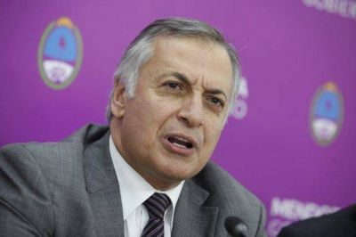 Gull� quiere que los fiscales solamente investiguen delitos graves
