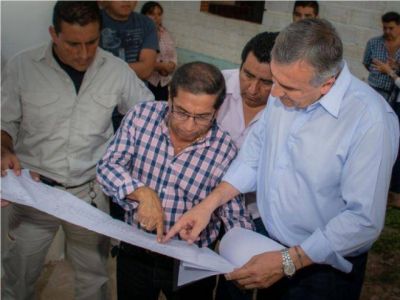 SE REALIZARON M�S DE 12.500 HABILITACIONES DE AGUA POTABLE Y CLOACAS EN LA PROVINCIA