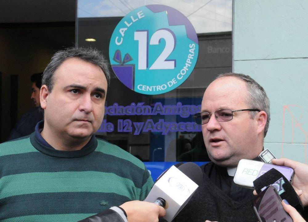 Comerciantes platenses afirman �estamos peor que en el 2001�