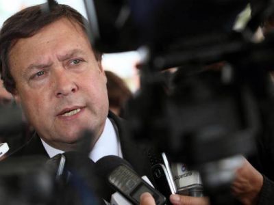 El gobernador afirma que una mafia planta pistas falsas sobre Lucas Mu�oz