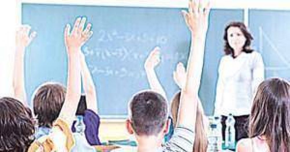 Gremios docentes lanzarn paros esta semana si no se reabren las paritarias
