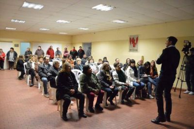 El intendente encabez� la segunda consulta p�blica en Casariego