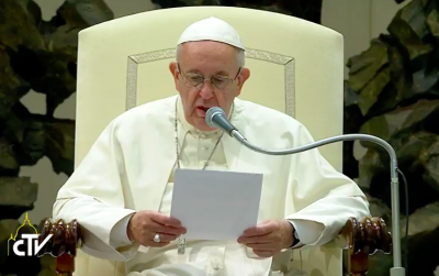 El Papa: �Pasar por la Puerta Santa es dirigirnos a la puerta del coraz�n misericordioso de Jes�s�