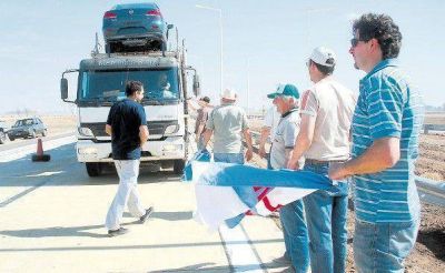 Analizan extender el paro del campo.