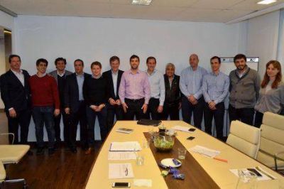 El titular del ANSES se reuni� con los intendentes de Jun�n y Pu�n
