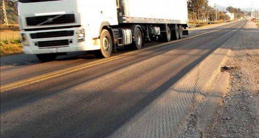 Vialnoa recibi� $1.650 millones para dejar una ruta en p�simo estado y peligrosa