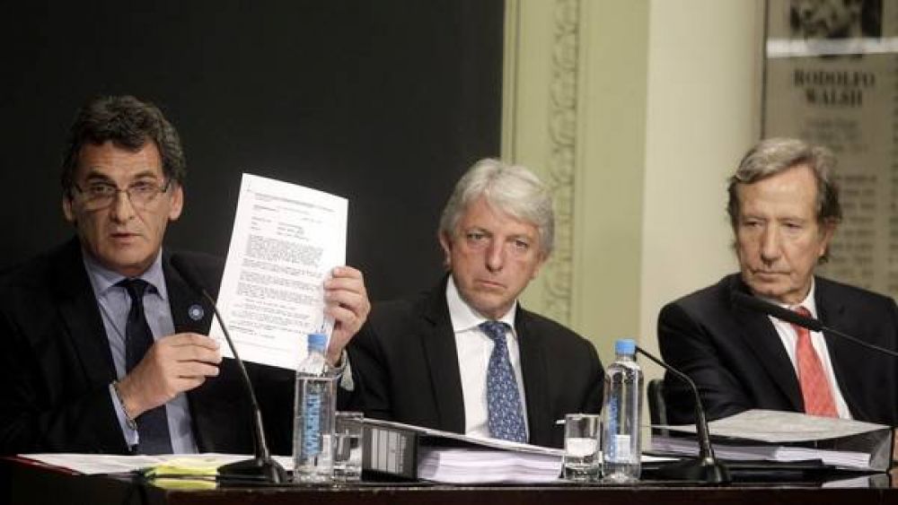 Desclasificaci�n de documentos. AMIA: �Queremos saber si hay alguna referencia de por qu� fue la sa�a con los jud�os�